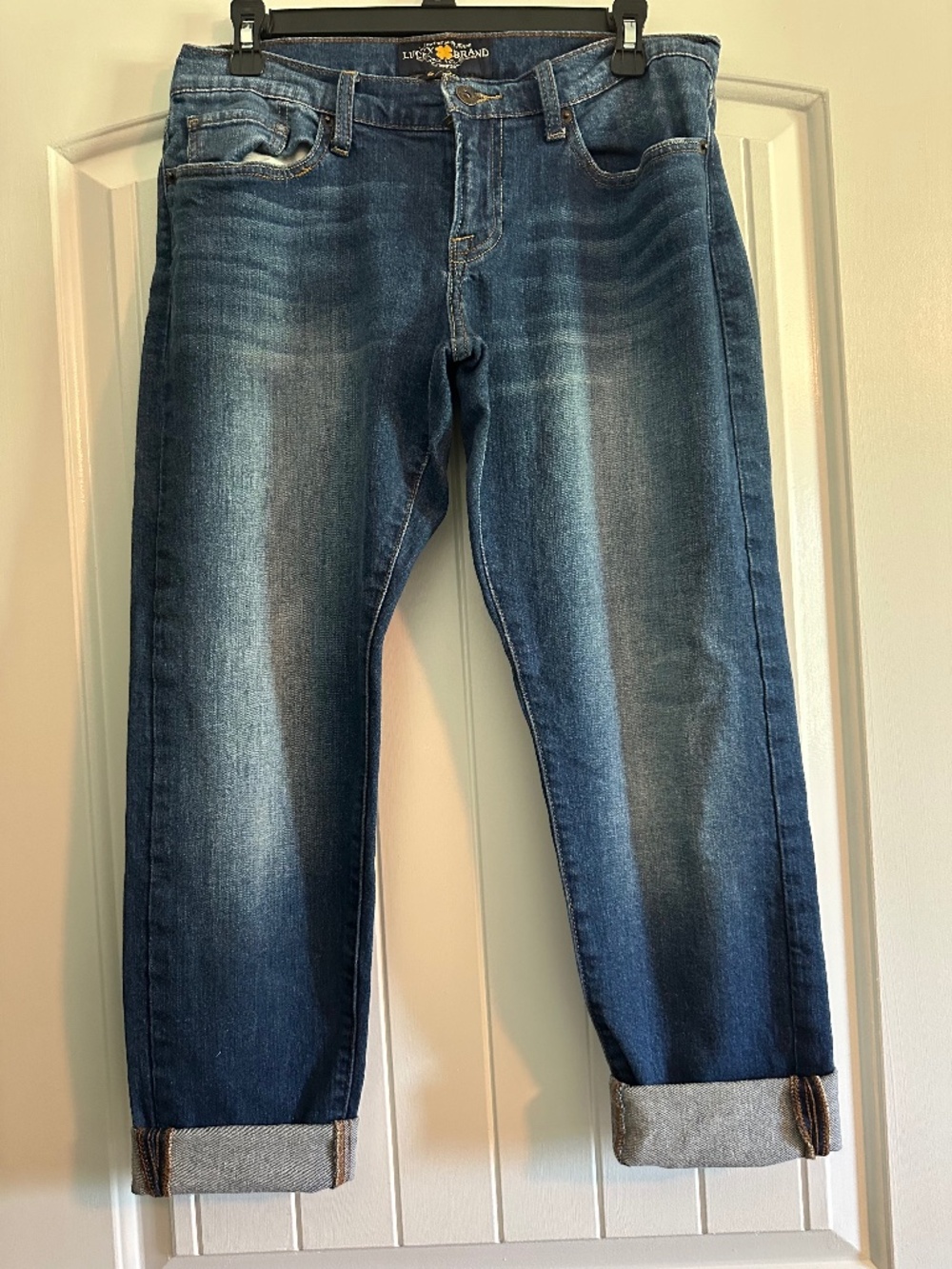 Lucky Brand Jeans Woman’s Sienna Cigarette, size 6, medium wash